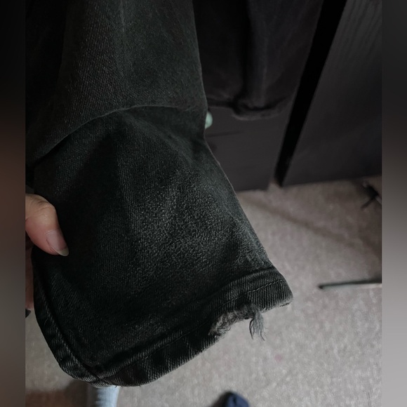 Black Wrangler Jeans - Picture 3 of 3